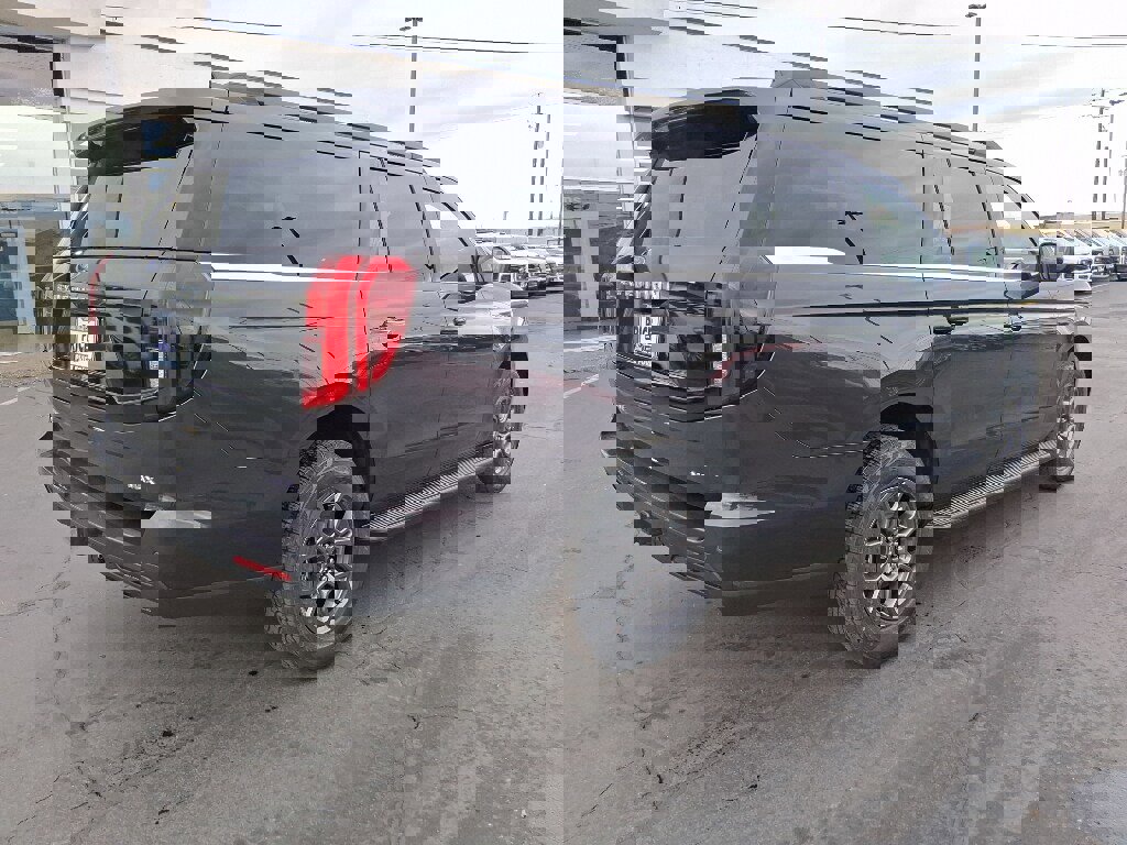 New 2025 Ford Expedition Max Active image 26