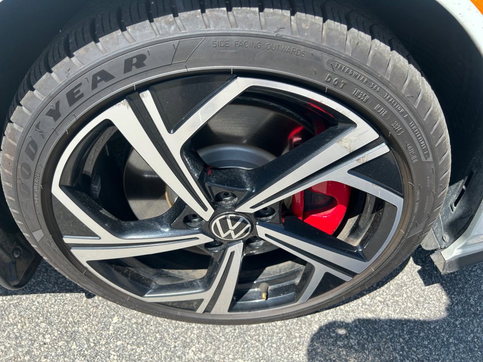 Used 2024 Volkswagen GTI SE w/ SE Leather Seats Package FWD image 25
