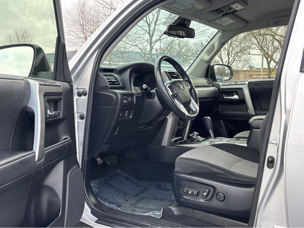 Used 2021 Toyota 4Runner SR5 image 2