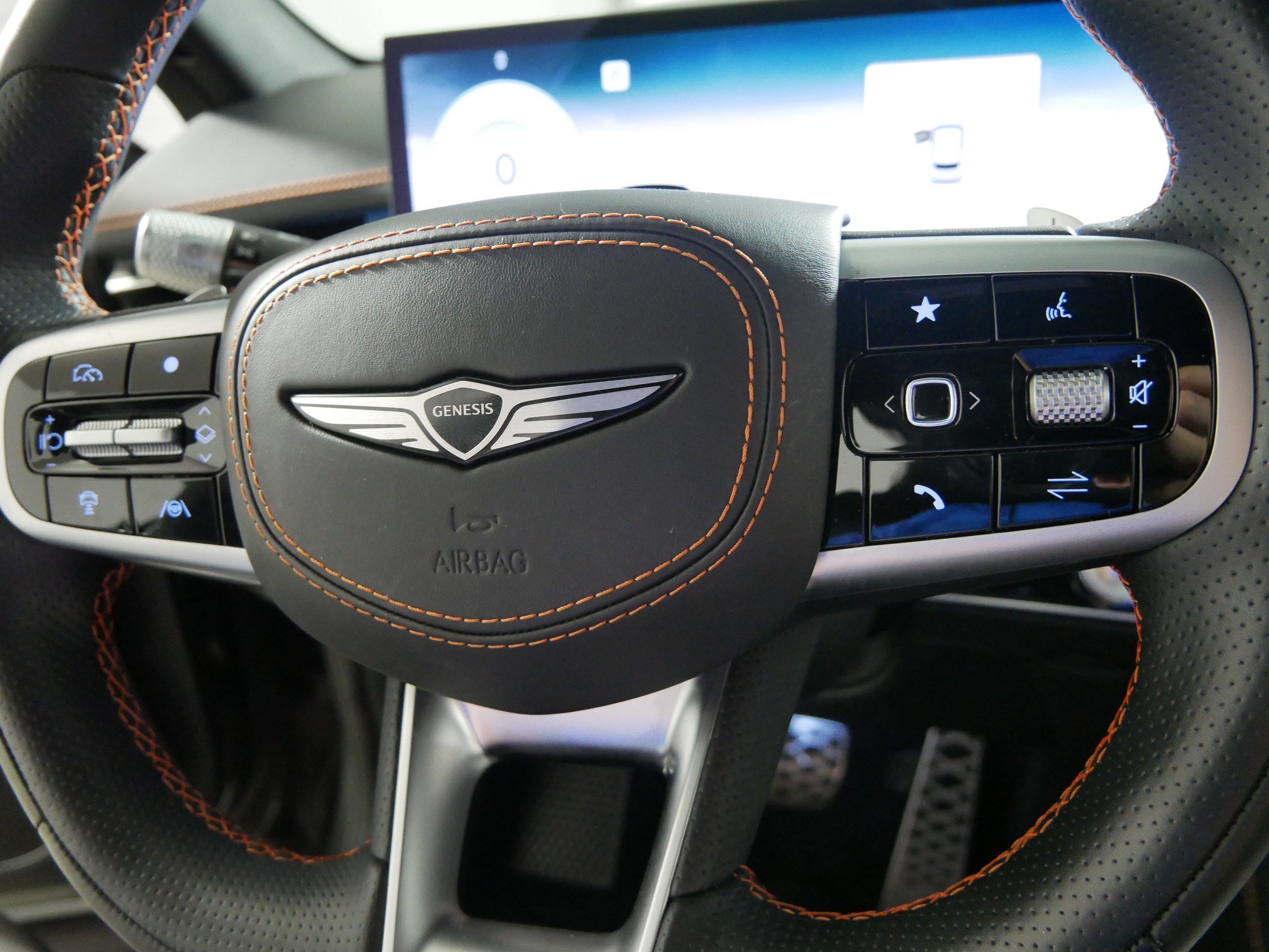Used 2026 Genesis GV70 2.5T Sport Prestige AWD/4WD image 25