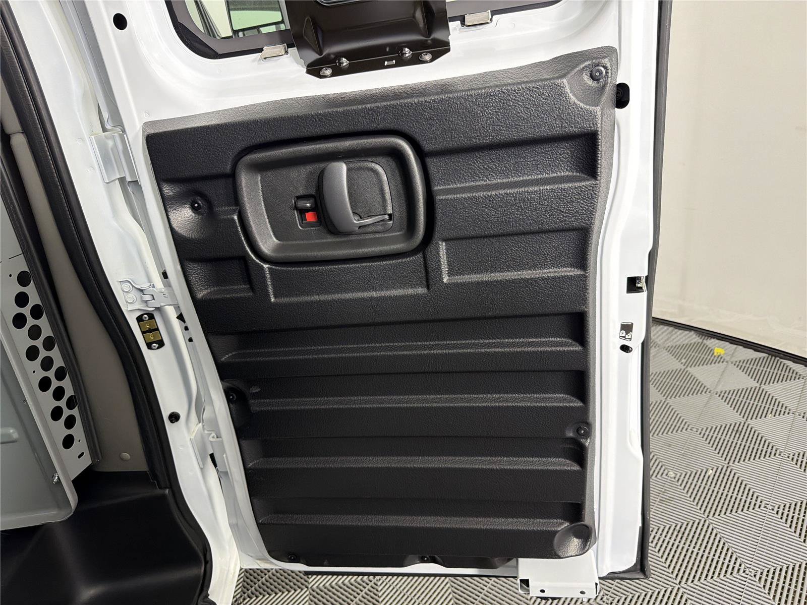 New 2025 GMC Savana 2500 w/ Driver Convenience Package RWD image 16