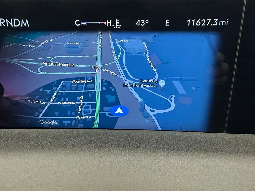 Used 2025 Lincoln Navigator Reserve image 24