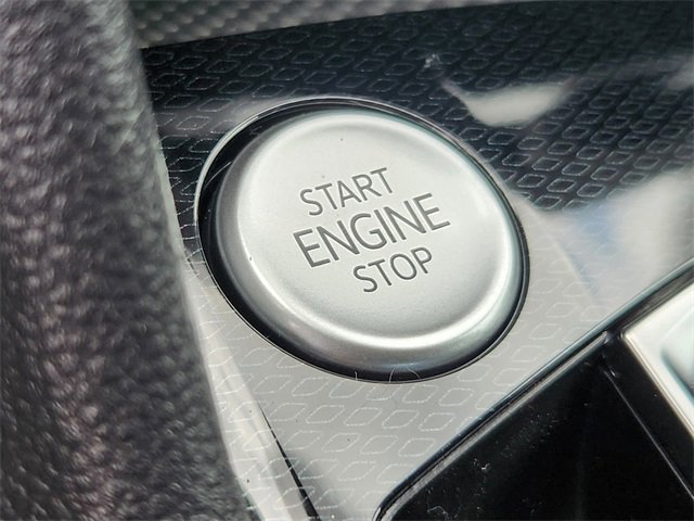 New 2025 Volkswagen Taos S image 20