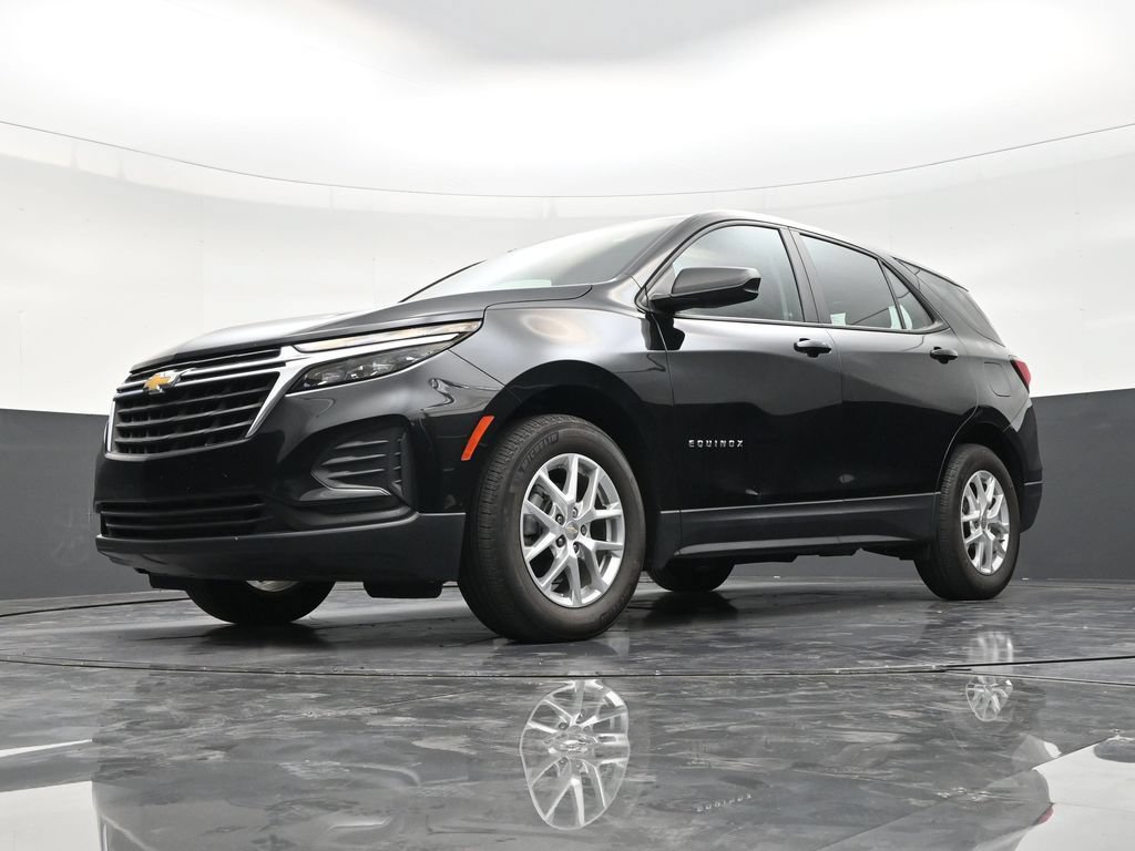Used 2024 Chevrolet Equinox LS FWD image 20