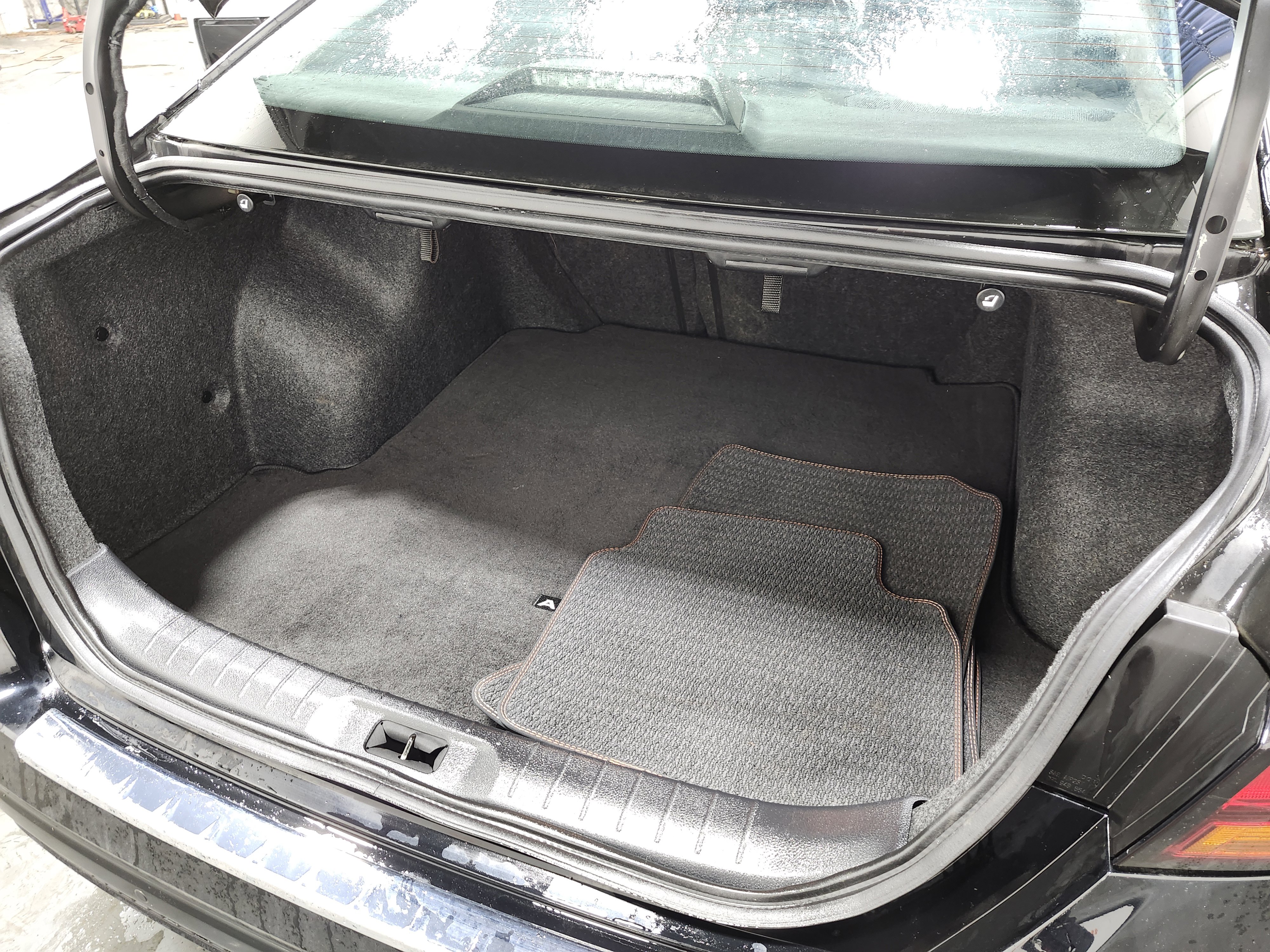 Used 2023 Nissan Altima 2.5 SR w/ SR Premium Package image 26