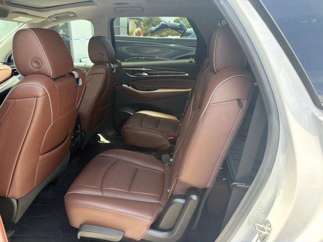 Used 2020 Buick Enclave Avenir w/ Avenir Technology Package FWD image 6