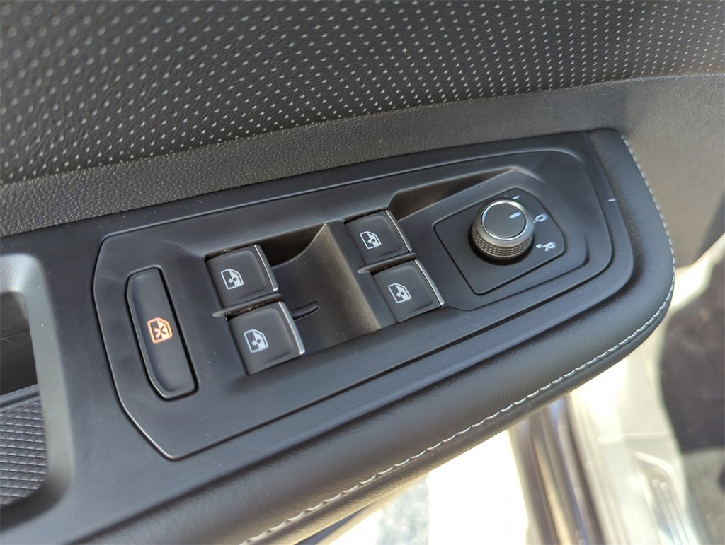 New 2026 Volkswagen Atlas SE image 27