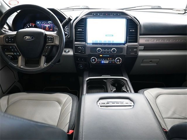 Used 2022 Ford F450 Limited image 19