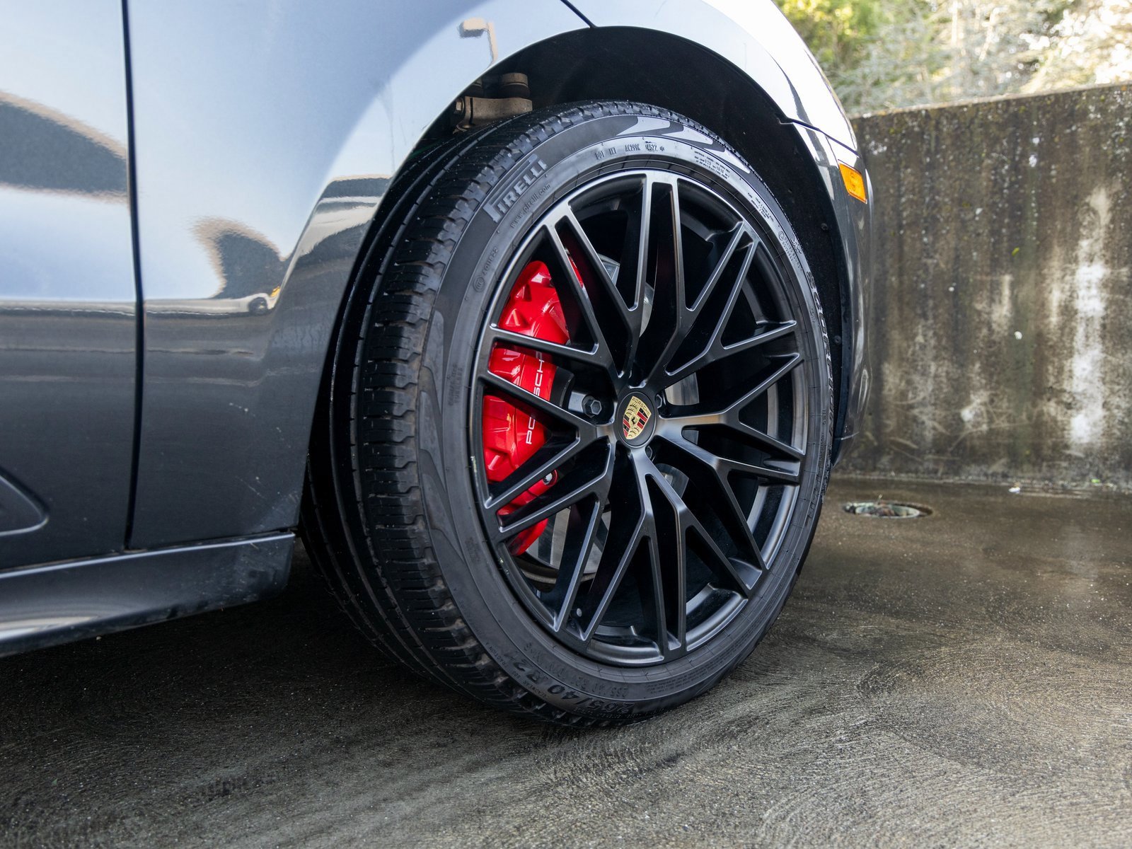 Certified 2023 Porsche Macan GTS image 14