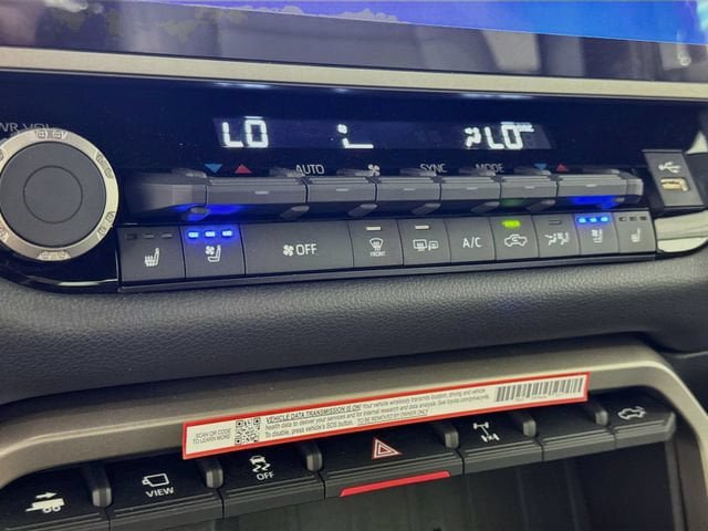 New 2026 Toyota Tundra Limited AWD/4WD image 15