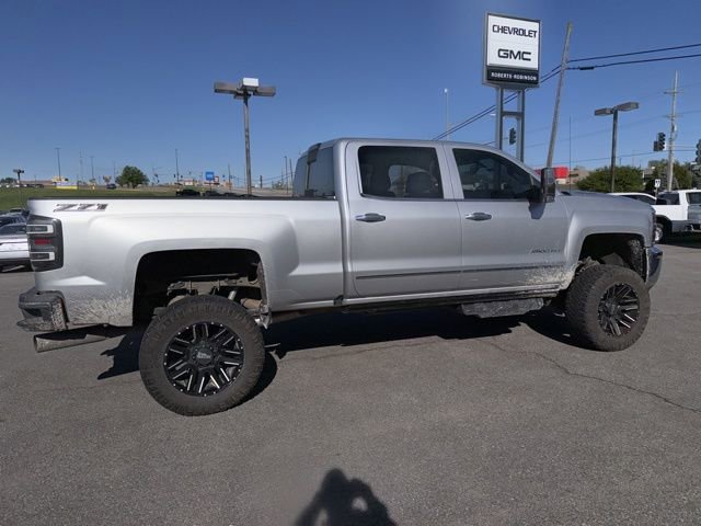 Used 2018 Chevrolet Silverado 2500 LTZ w/ Duramax Plus Package AWD/4WD image 10