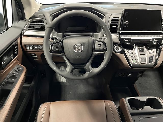 New 2026 Honda Odyssey Touring image 23