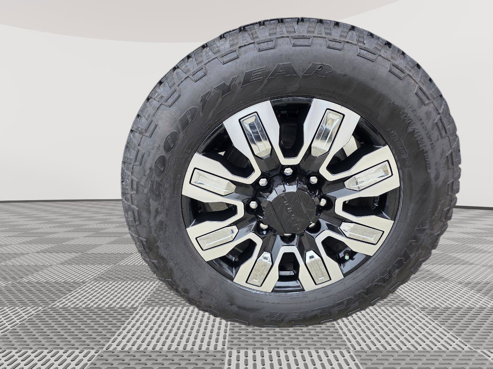 Used 2024 GMC Sierra 2500 Denali w/ Denali Reserve Package image 27