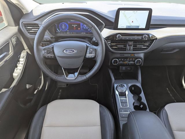 Used 2022 Ford Escape Titanium w/ Titanium Premium Package image 22