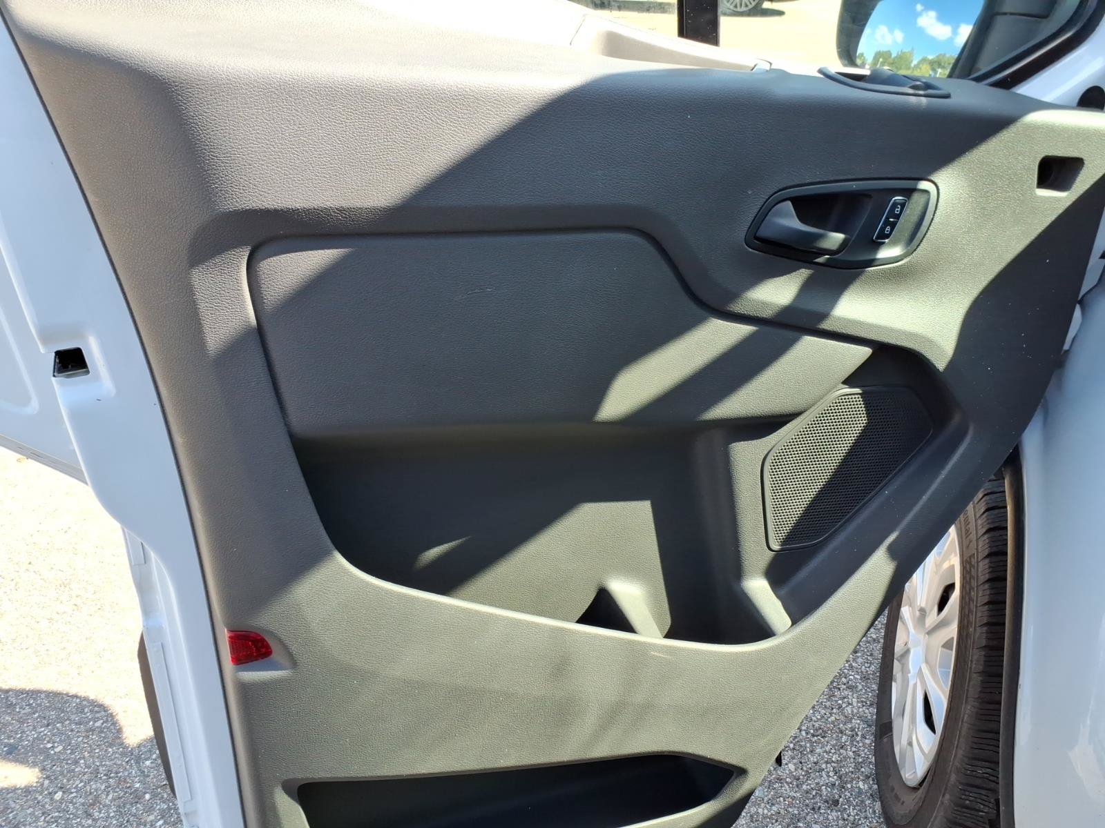 Used 2025 Ford Transit 250 Low Roof w/ Exterior Upgrade Package RWD image 15
