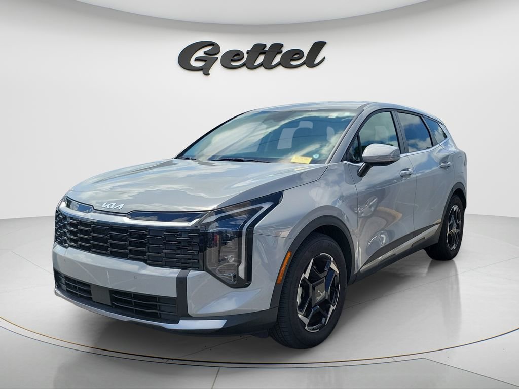 Used 2026 Kia Sportage EX FWD image 1