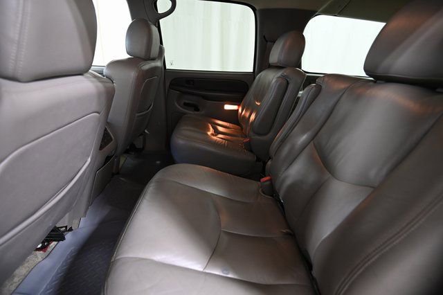 Used 2003 Chevrolet Suburban LT w/ LT Preferred Equipment Group image 7