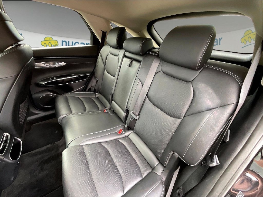 Used 2025 Genesis GV70 2.5T AWD/4WD image 14