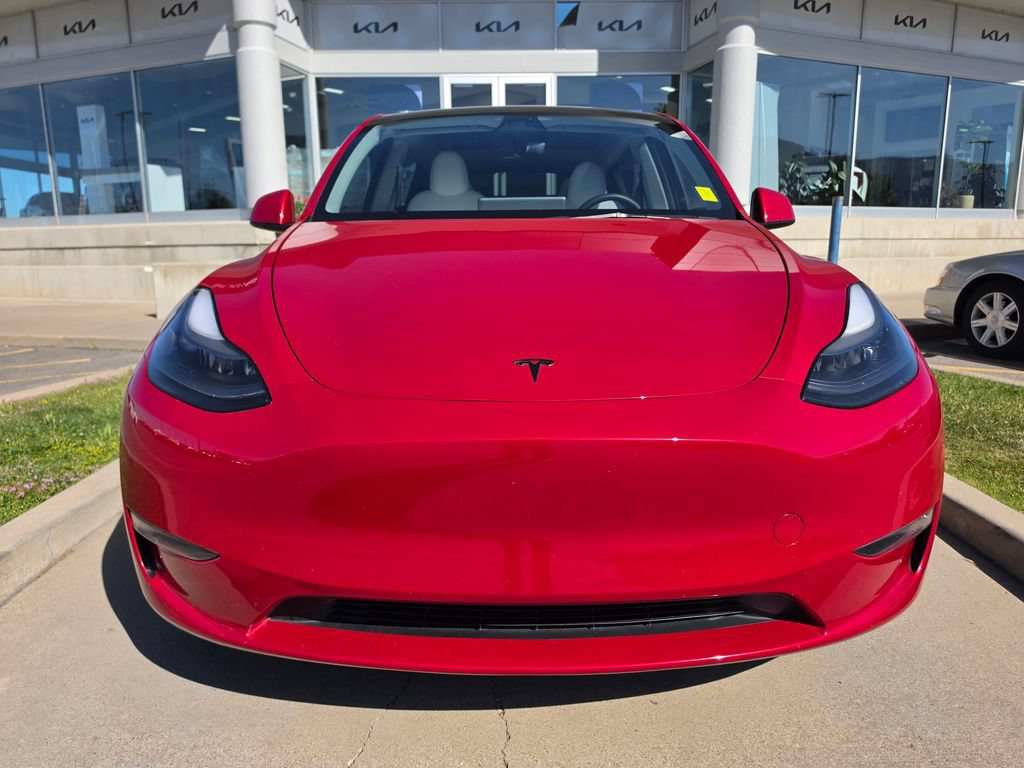 Used 2023 Tesla Model Y Performance AWD/4WD image 2