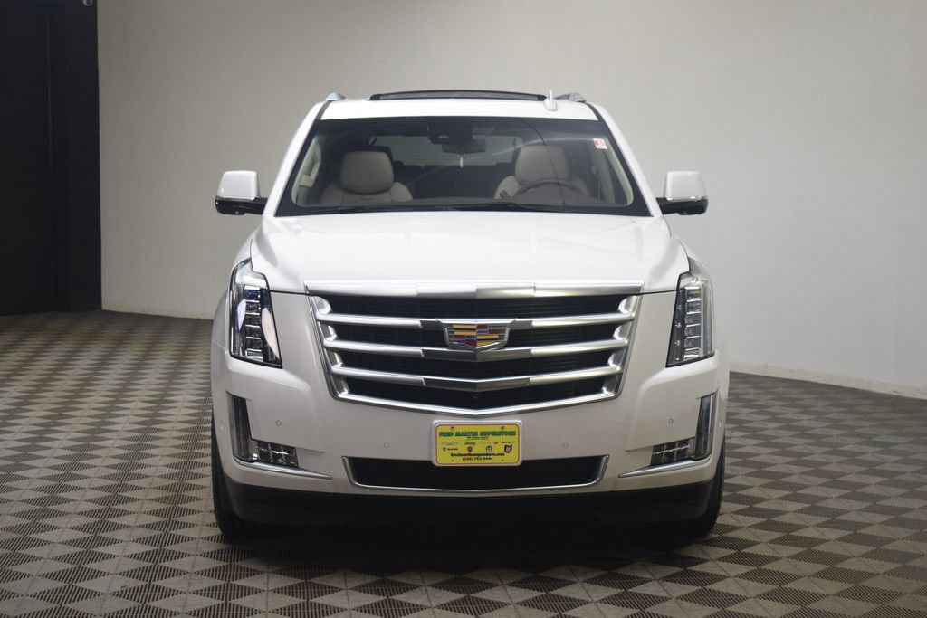 Used 2017 Cadillac Escalade ESV Luxury AWD/4WD image 25