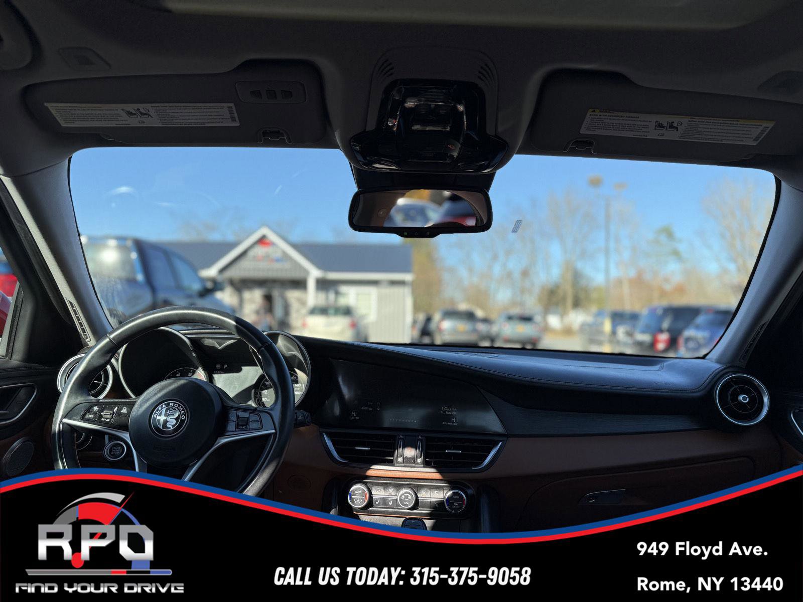 Used 2019 Alfa Romeo Giulia Ti w/ Quick Order Package 22X Lusso image 22