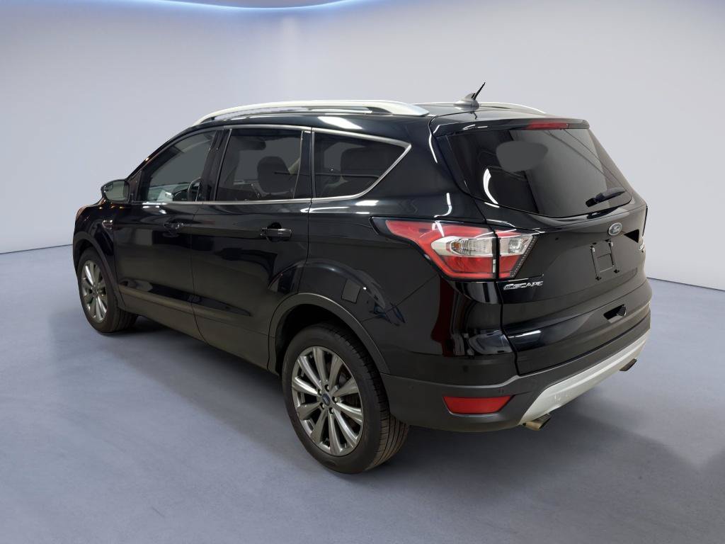 Used 2018 Ford Escape Titanium AWD/4WD image 5
