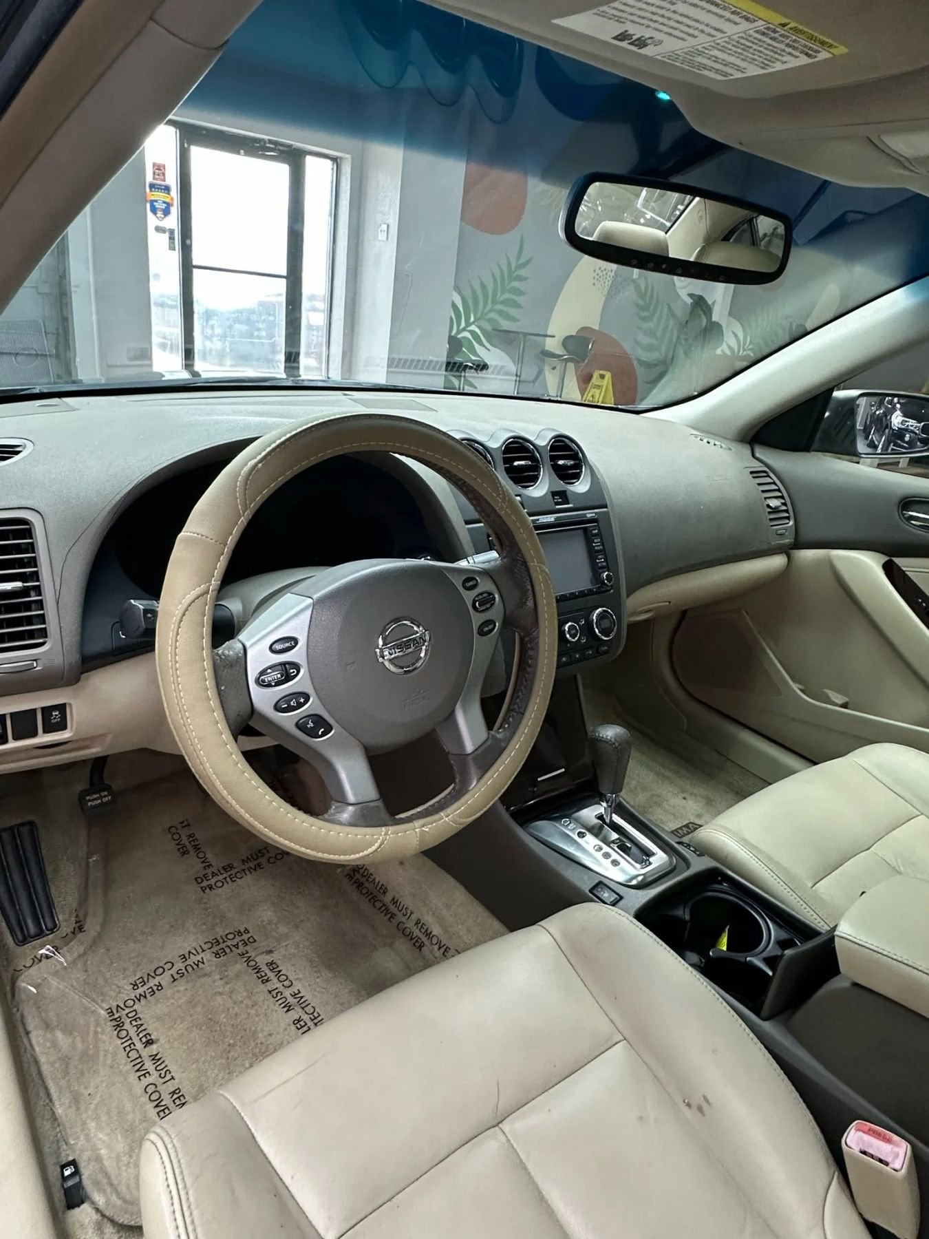 Used 2011 Nissan Altima 3.5 SR w/ 3.5SR Premium Pkg FWD image 11
