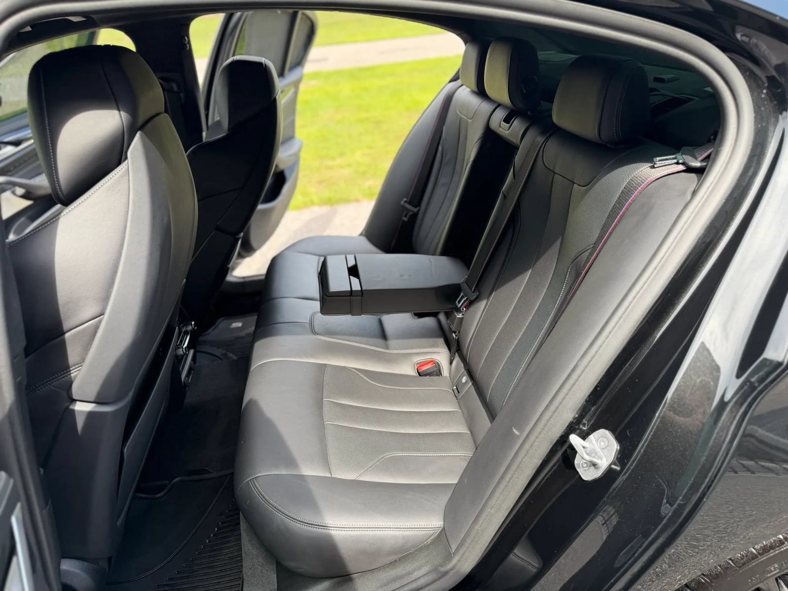 Used 2019 BMW M5 w/ Executive Package AWD/4WD image 11