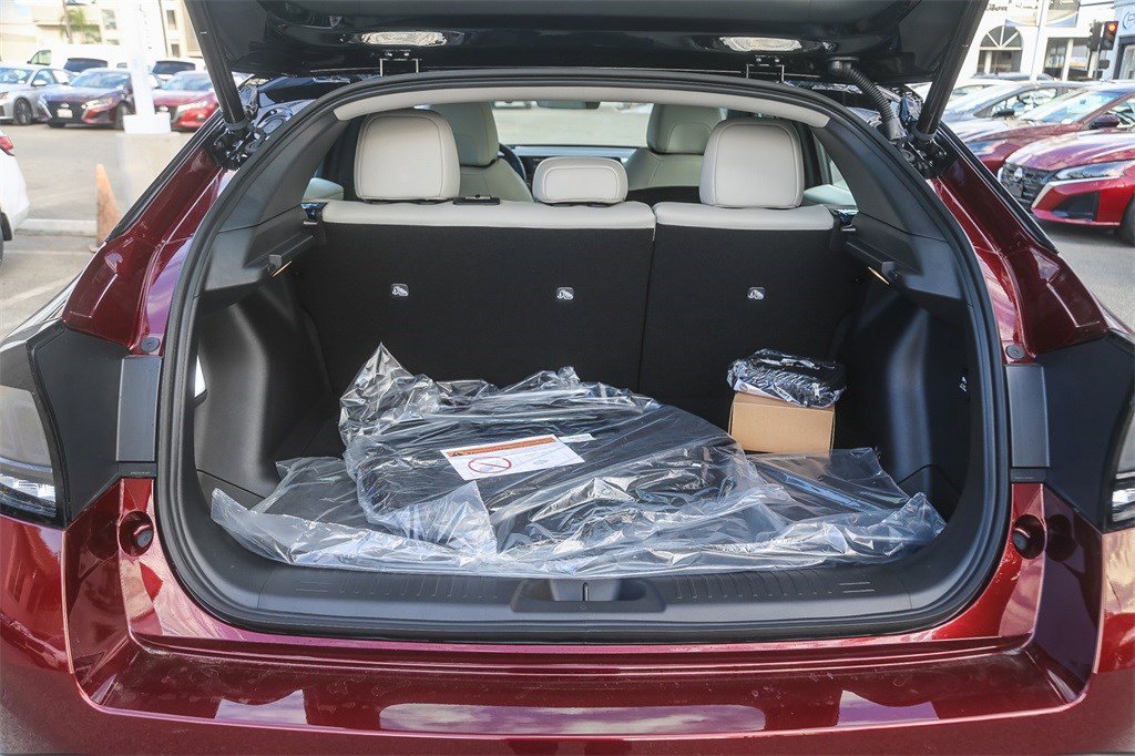 New 2026 Nissan Leaf Platinum+ image 12