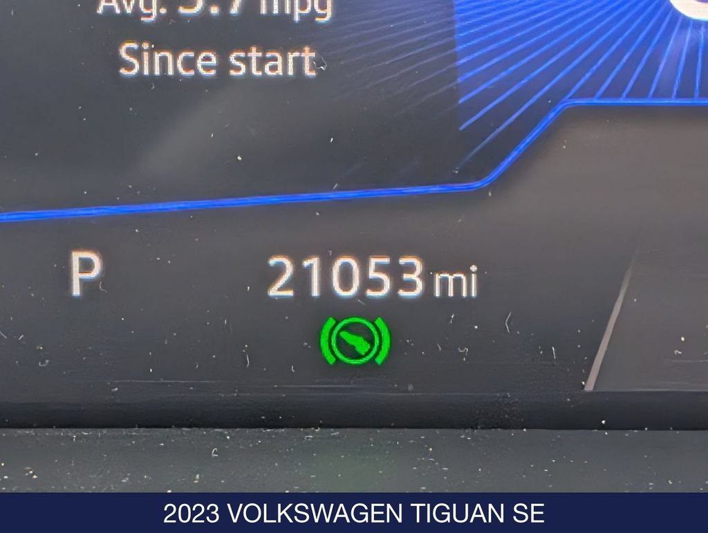 Certified 2023 Volkswagen Tiguan SE AWD/4WD image 24