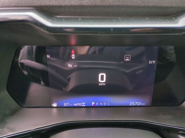 Used 2023 Chevrolet Colorado LT w/ LT Convenience Package AWD/4WD image 12