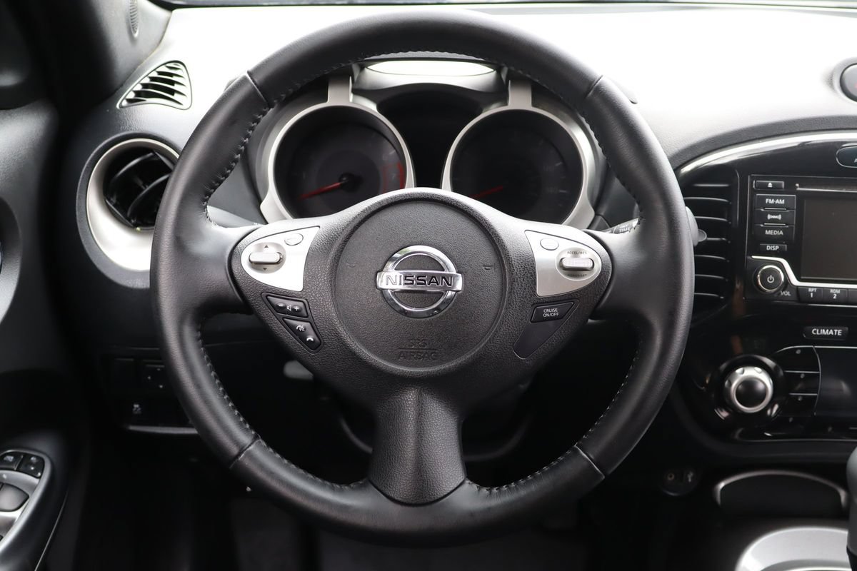Used 2015 Nissan Juke SV AWD/4WD image 18