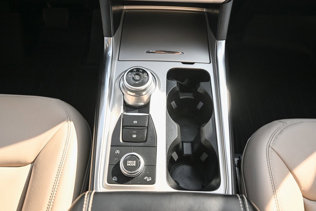 Certified 2023 Ford Explorer XLT w/ Equipment Group 202A image 35