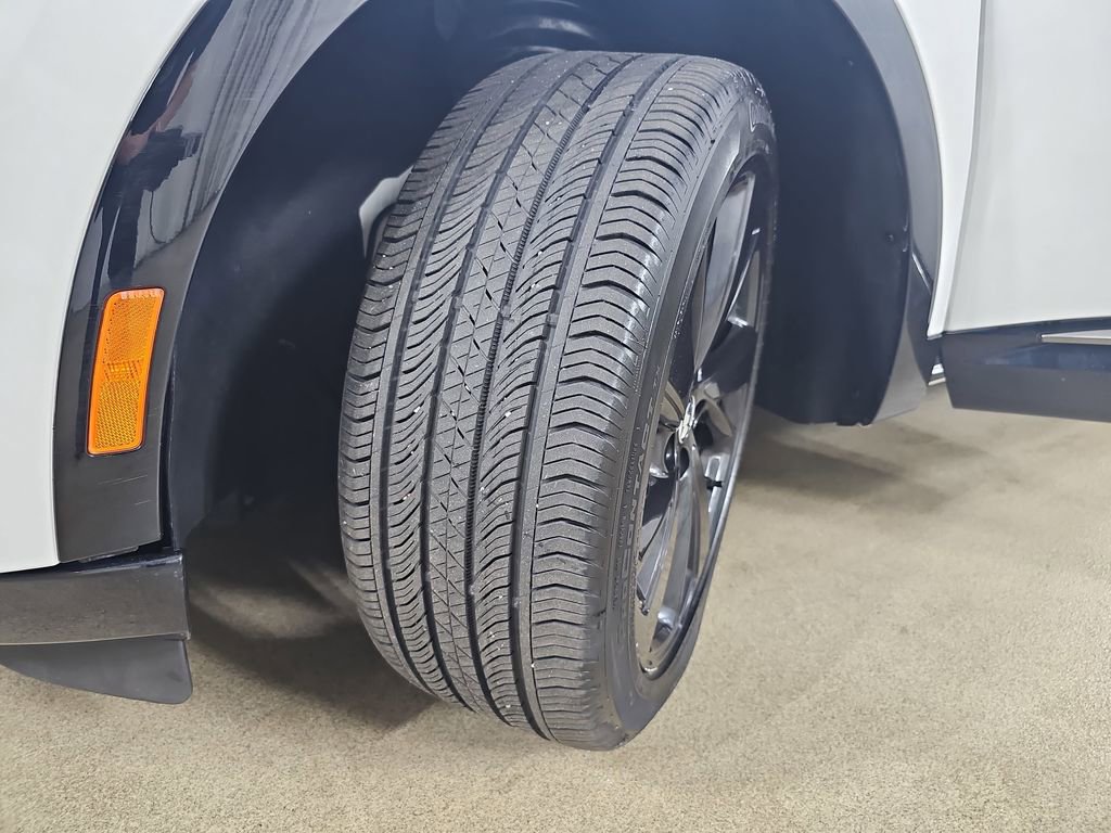Certified 2023 Buick Envision Preferred w/ Sport Touring Package AWD/4WD image 37