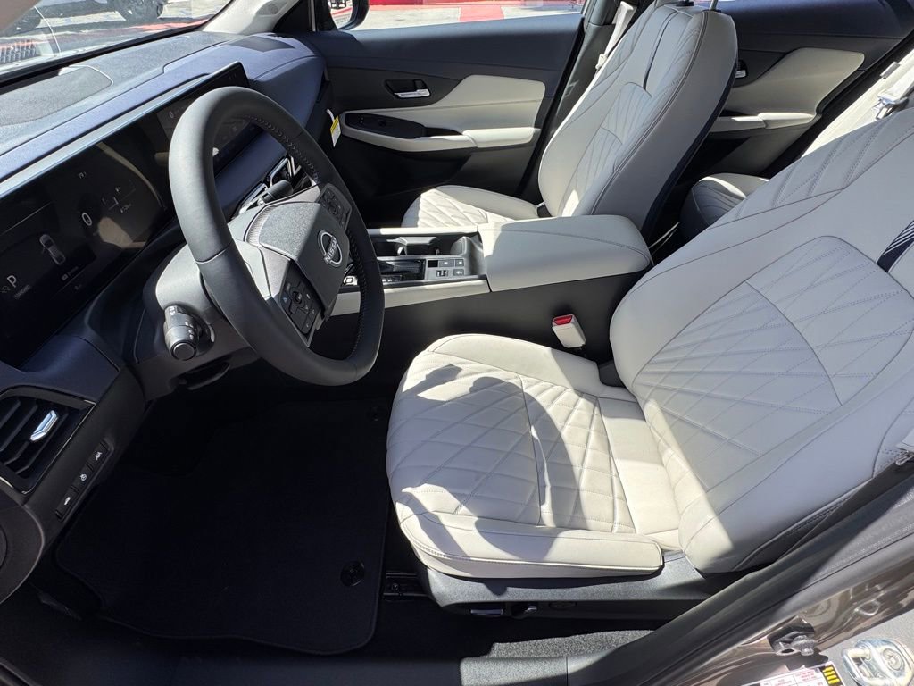 New 2026 Nissan Sentra SL image 9