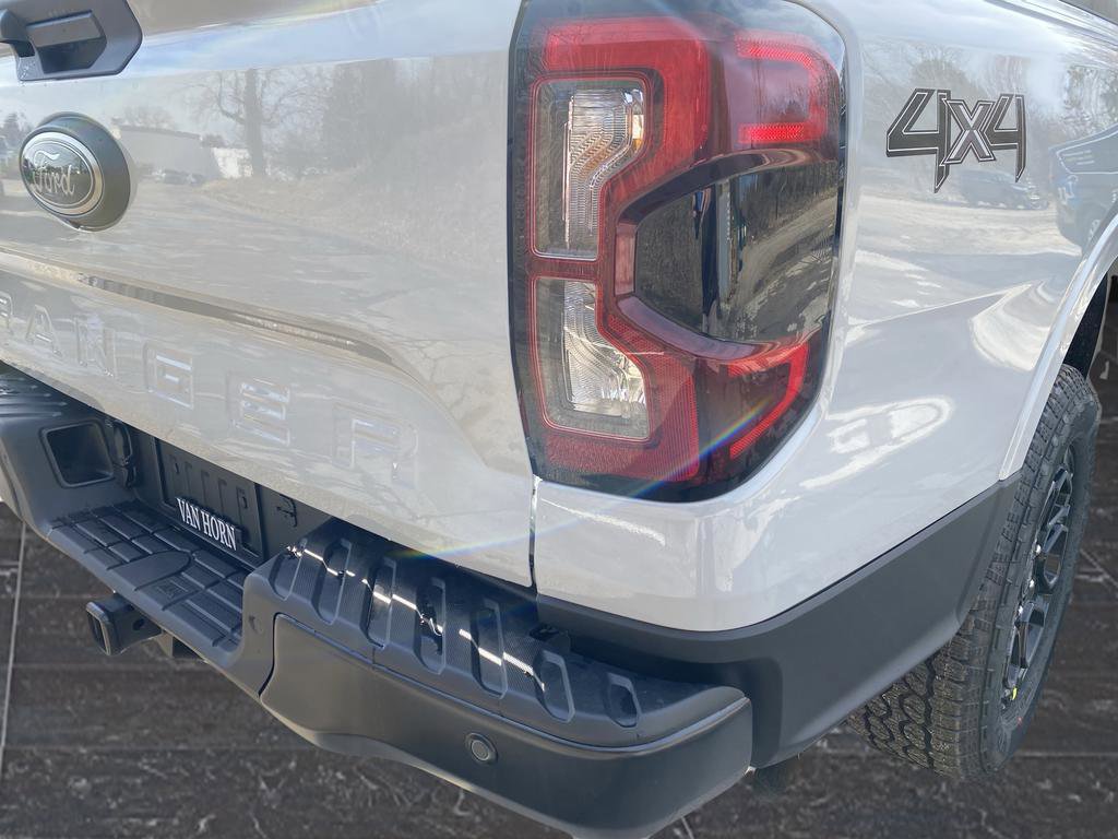 New 2026 Ford Ranger Lariat w/ Black Appearance Package AWD/4WD image 42