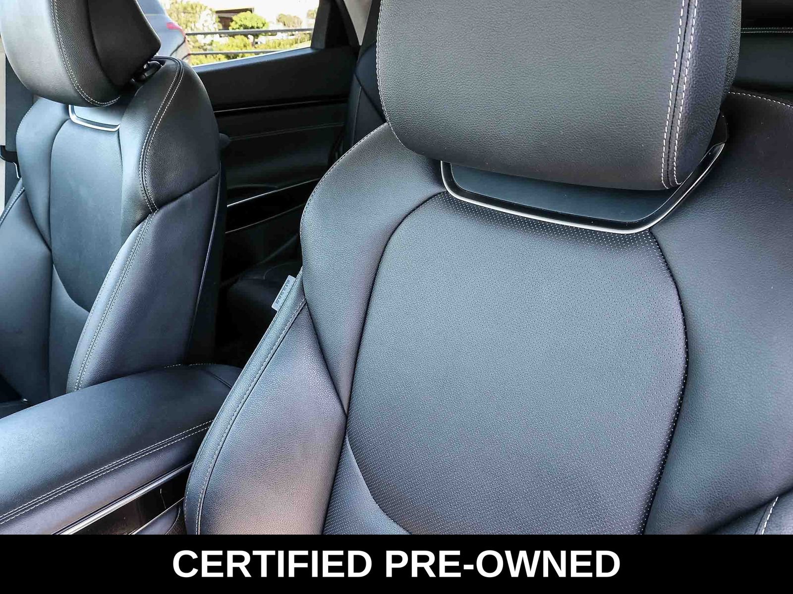 Used 2025 Genesis GV70 2.5T AWD/4WD image 28