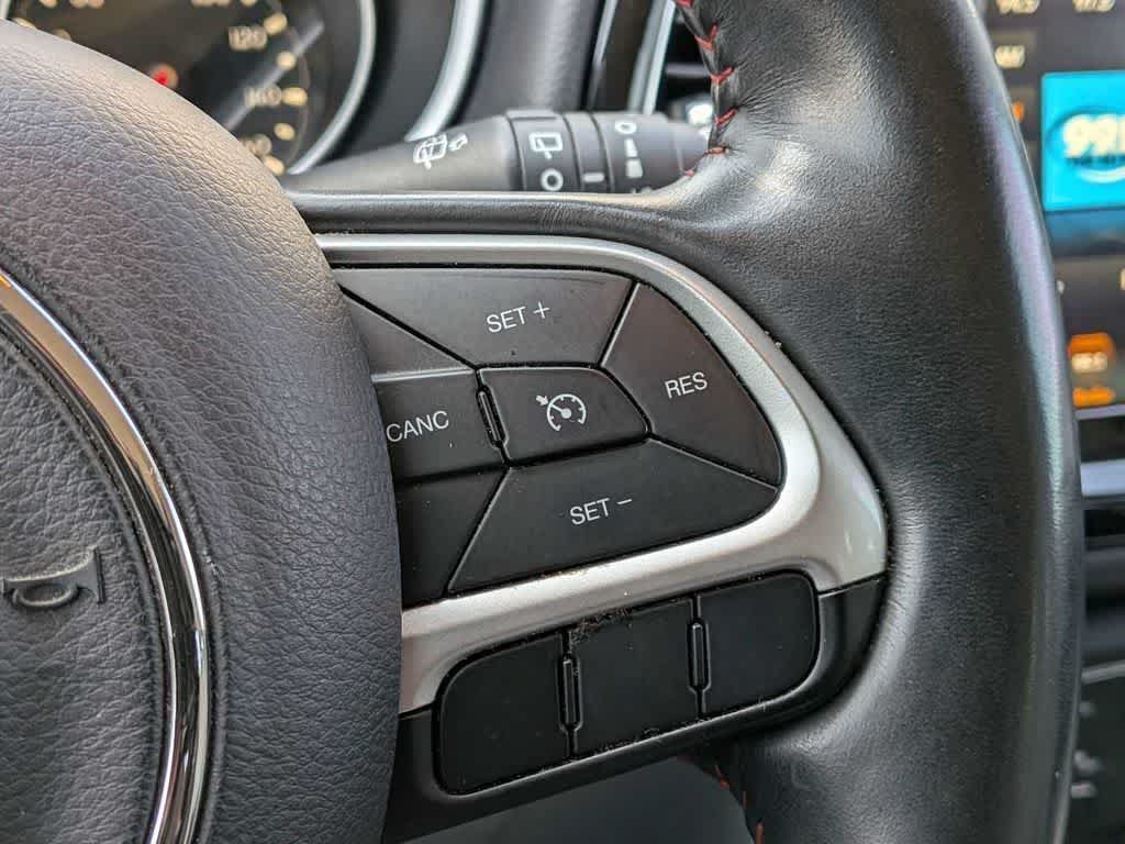 Used 2018 Jeep Compass Limited w/ Navigation Group FWD image 26