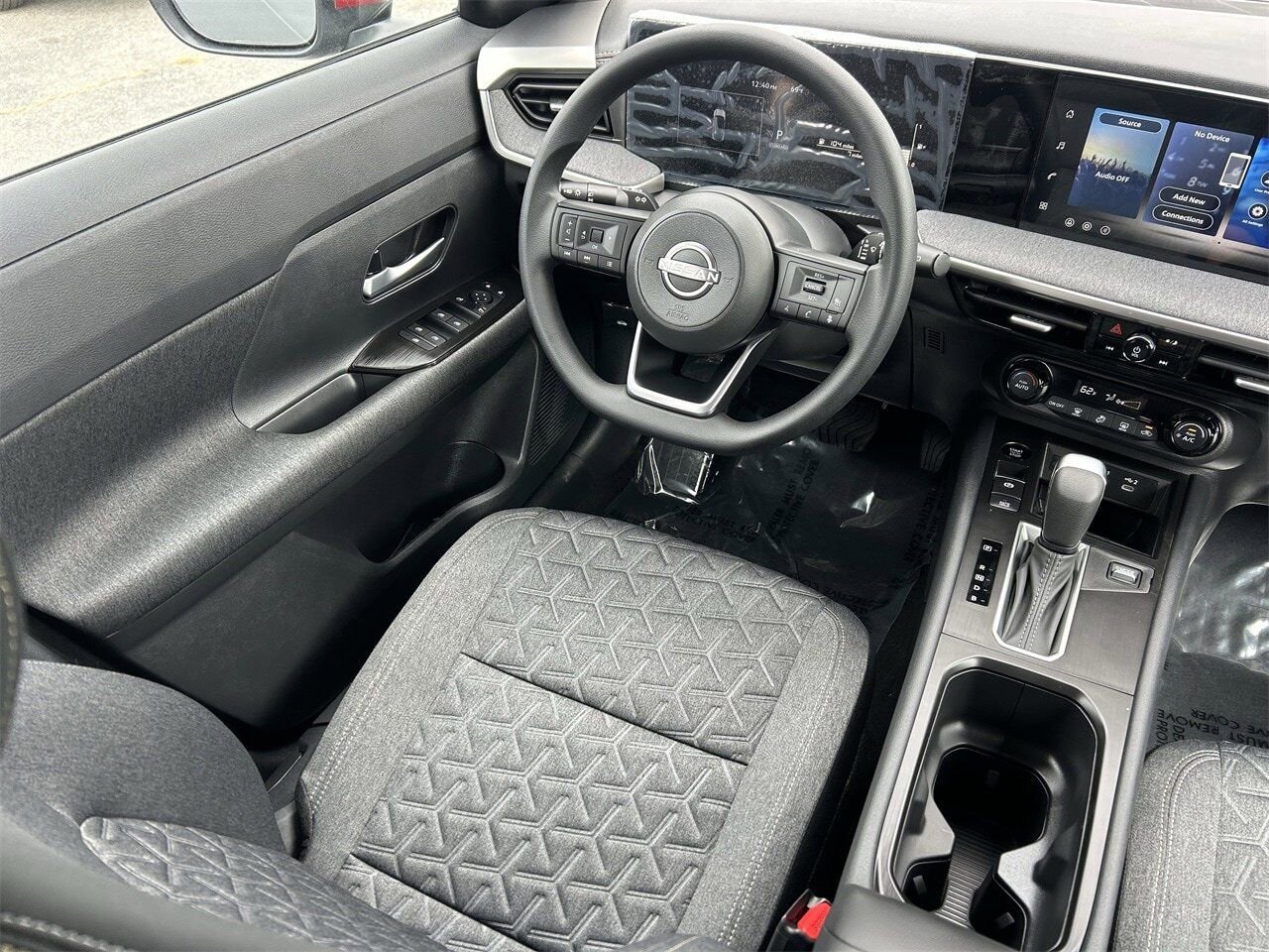 New 2026 Nissan Kicks SV image 16