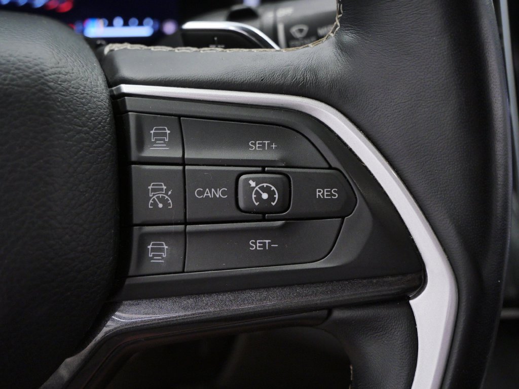Used 2022 Jeep Grand Cherokee L Laredo AWD/4WD image 20