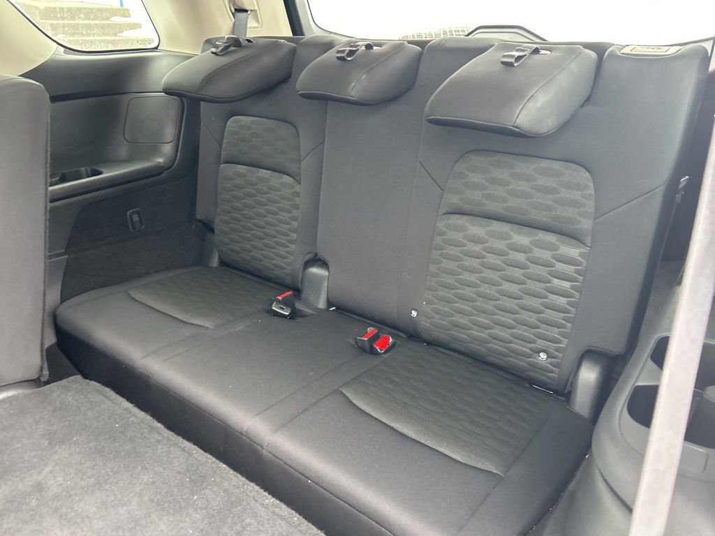 Used 2024 Nissan Pathfinder SV image 10