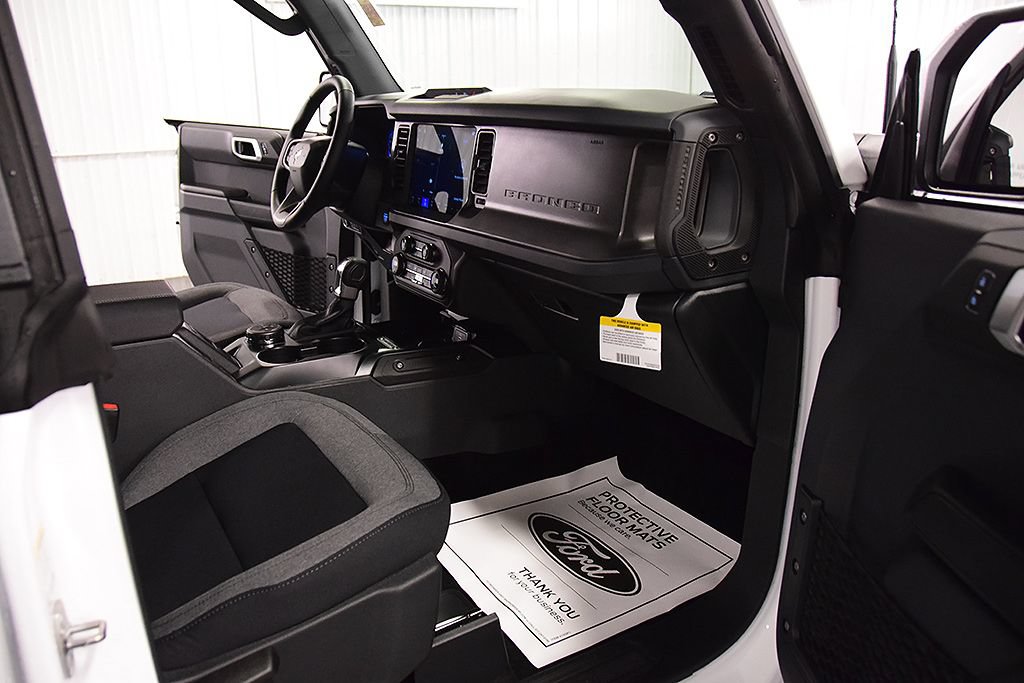 New 2026 Ford Bronco Big Bend AWD/4WD image 32