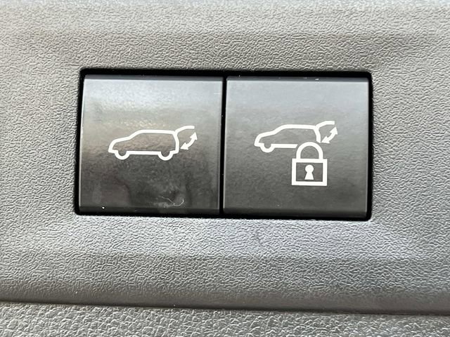 Used 2023 Lexus NX 350h AWD image 24