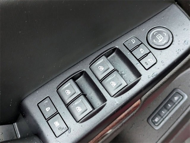 Used 2015 GMC Yukon XL SLT image 13