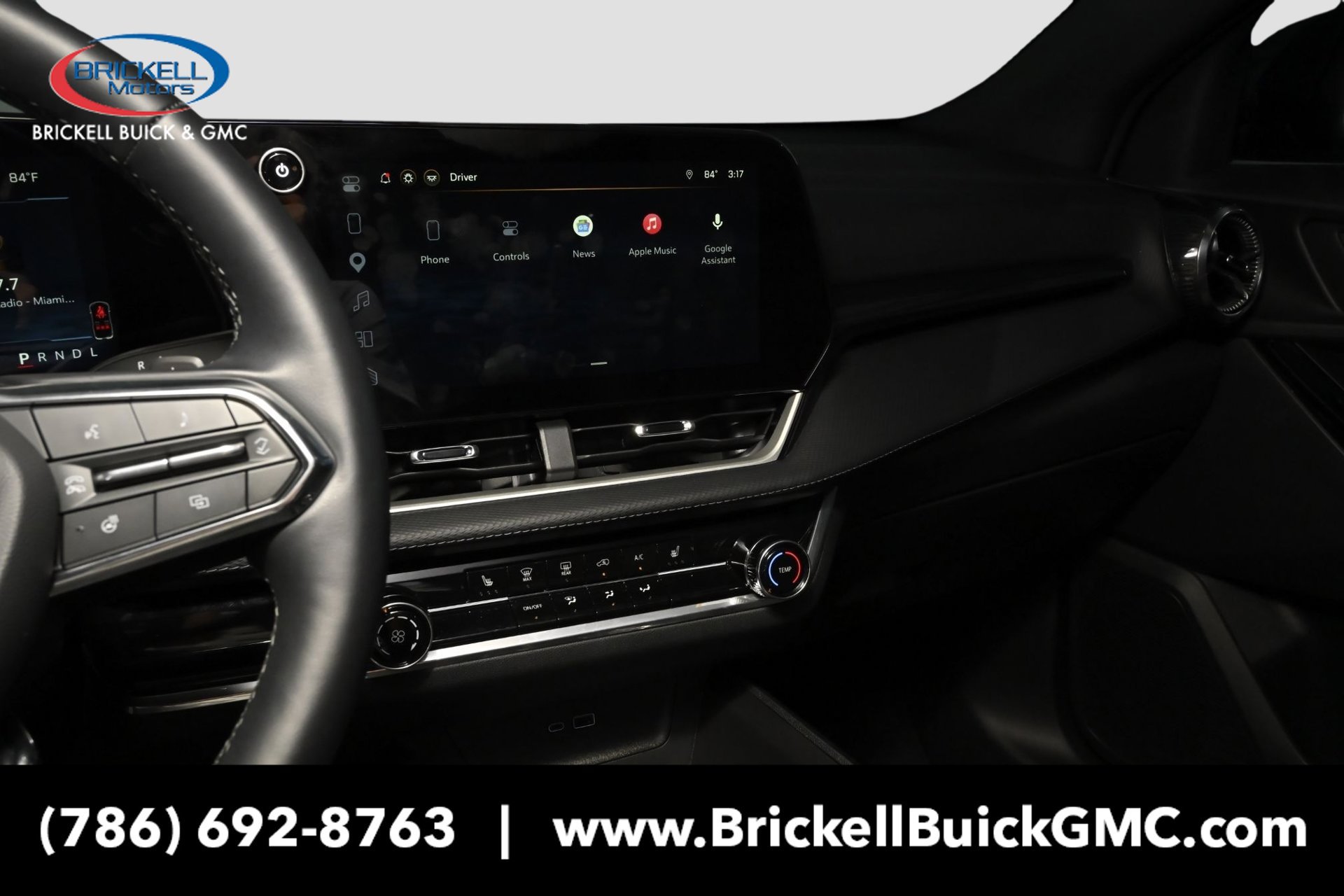 Used 2026 Chevrolet Equinox LT w/ Safety and Technology Package FWD image 24