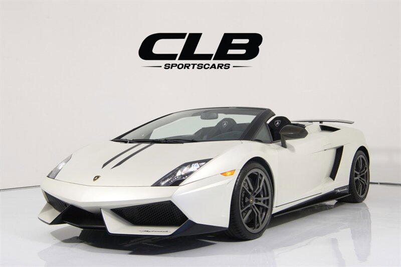 Used 2012 Lamborghini Gallardo LP 570-4 Performante AWD/4WD image 1