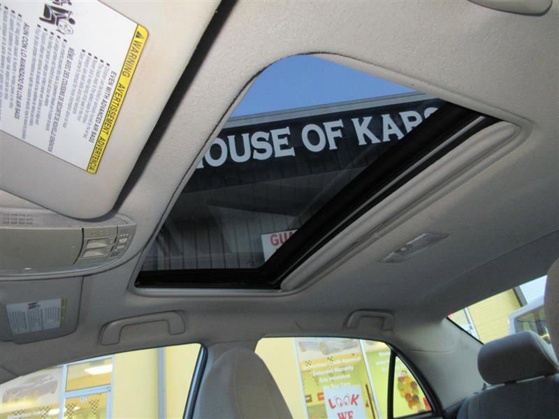 Used 2013 Toyota Corolla LE image 17