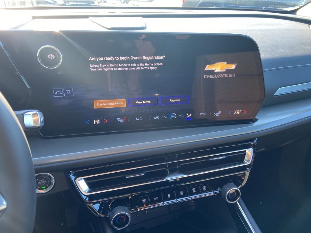 New 2026 Chevrolet Traverse LT w/ Enhanced Driving Package FWD image 16