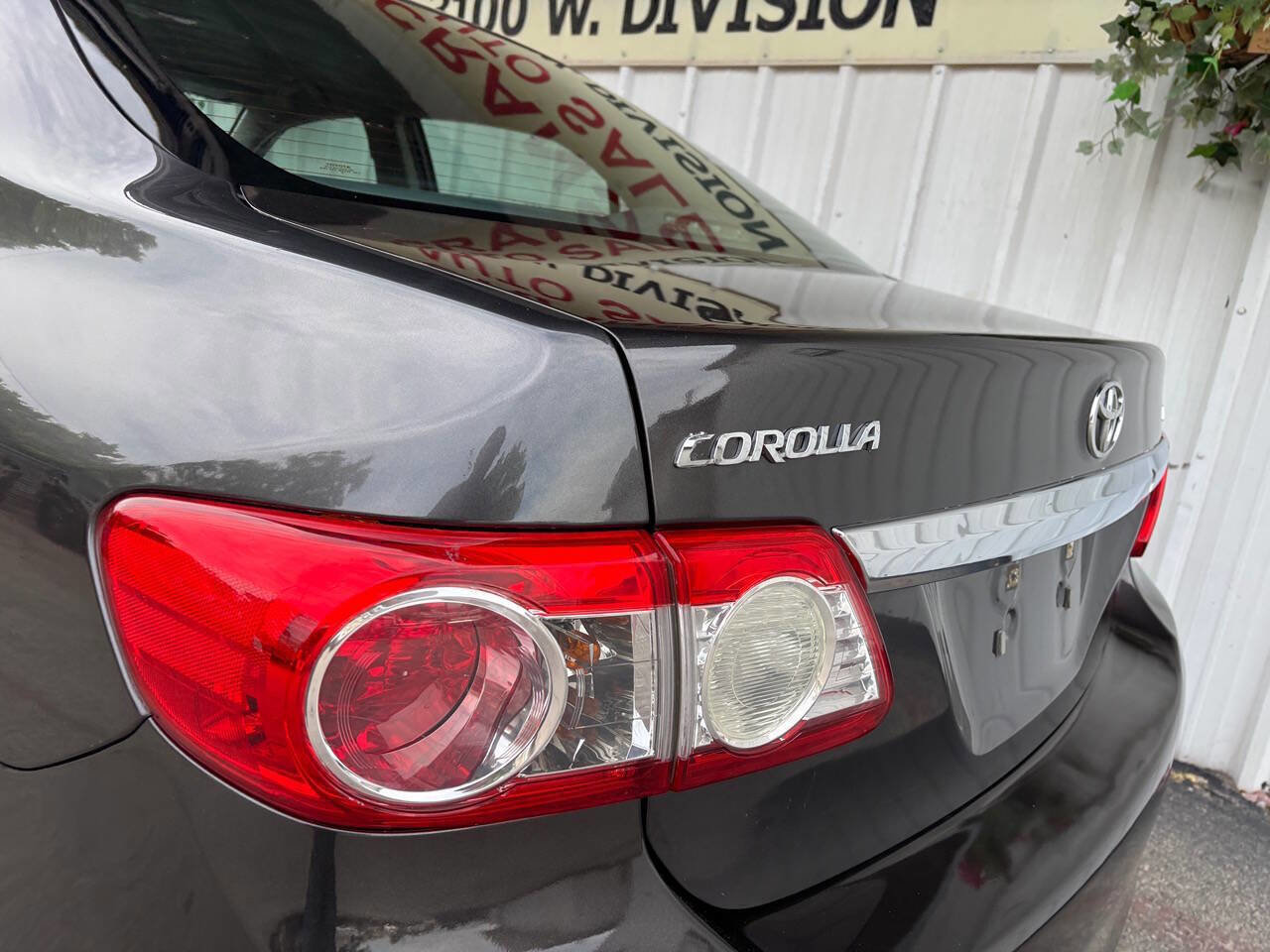 Used 2013 Toyota Corolla LE image 5