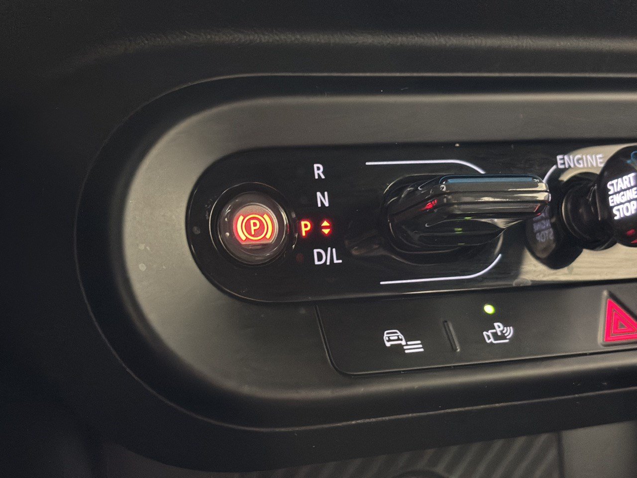 Certified 2025 MINI Cooper S FWD image 21